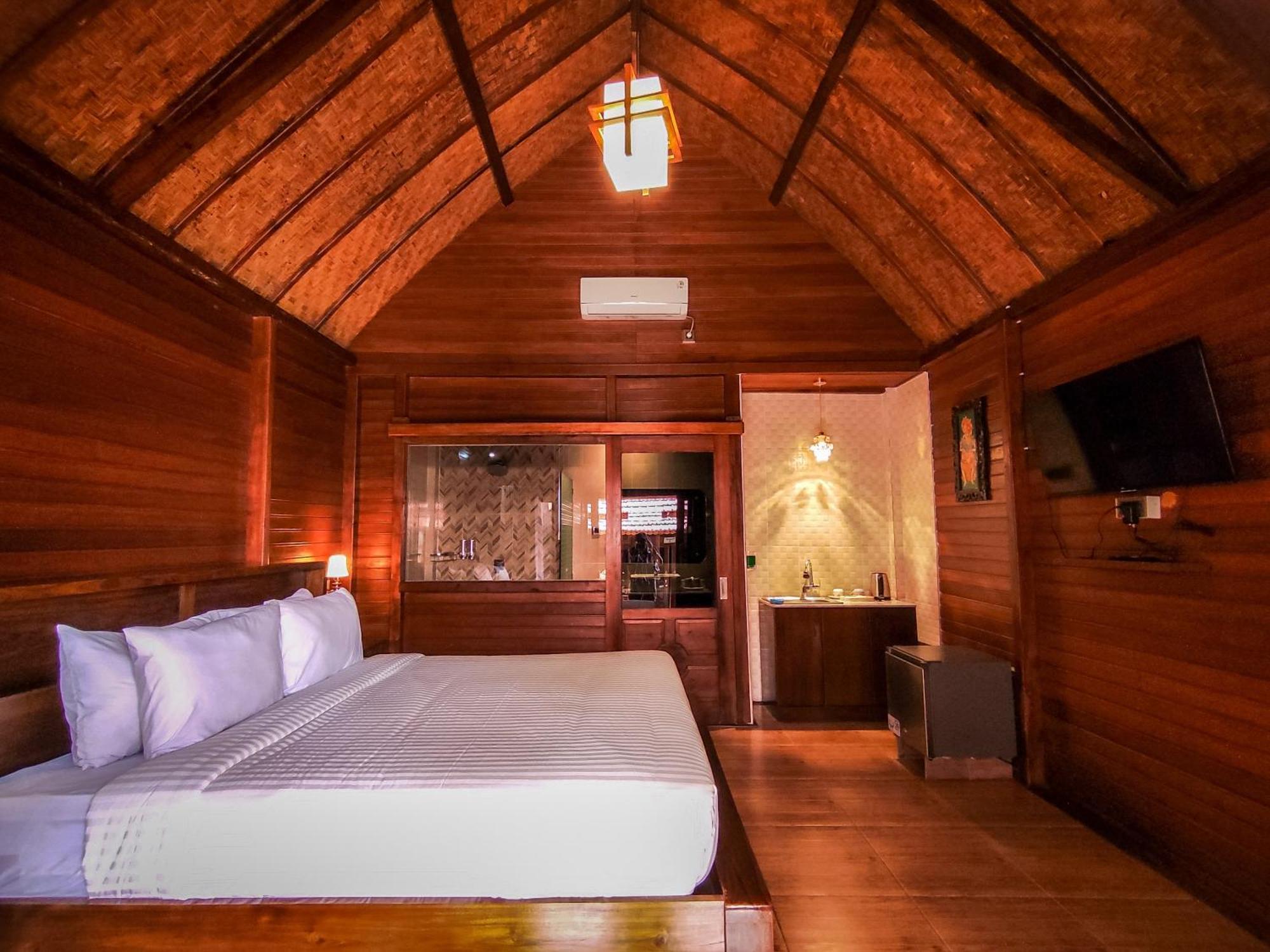 Uli Wood Villa, Jimbaran Bali - Near Gwk Εξωτερικό φωτογραφία