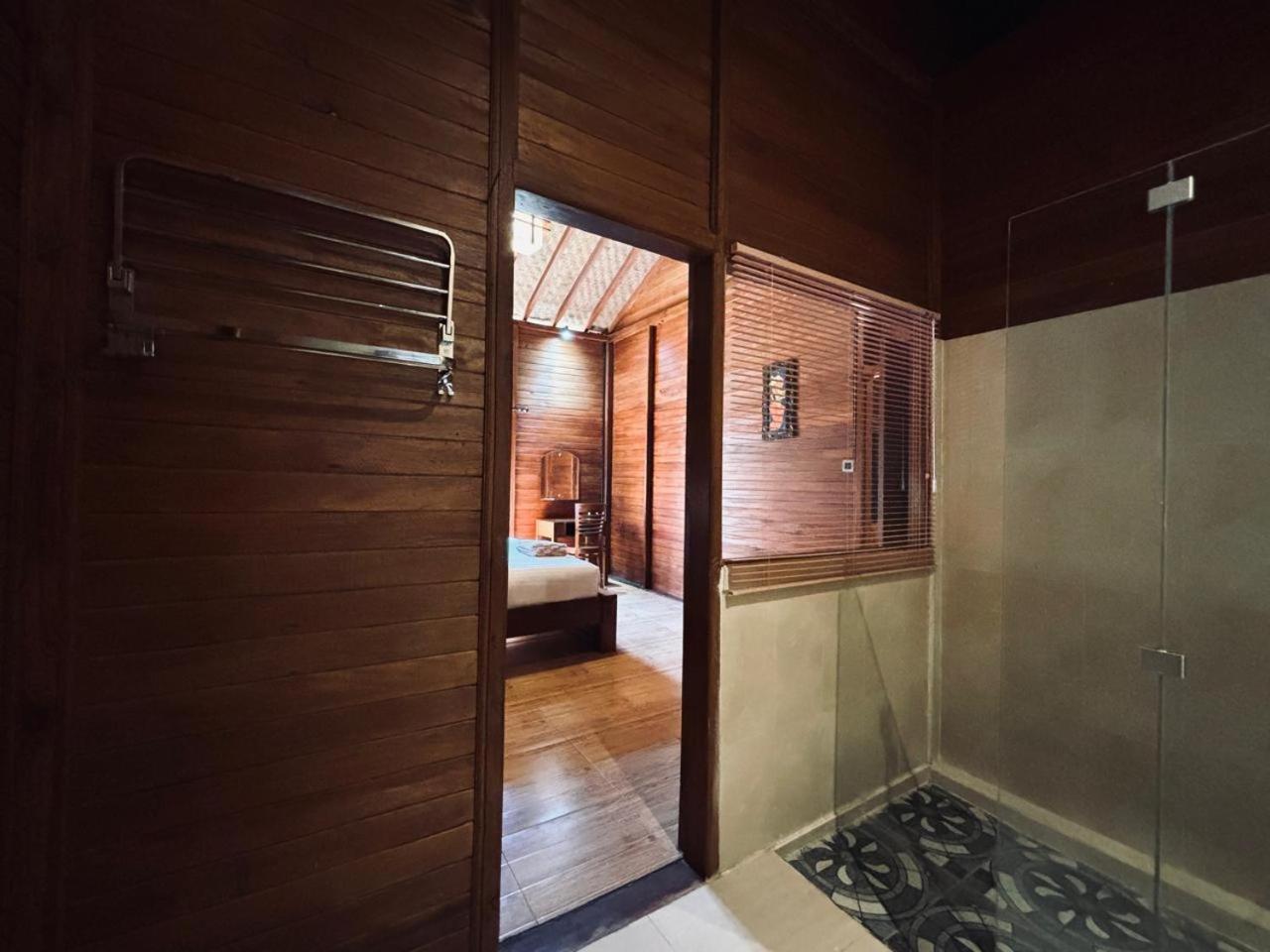 Uli Wood Villa, Jimbaran Bali - Near Gwk Εξωτερικό φωτογραφία