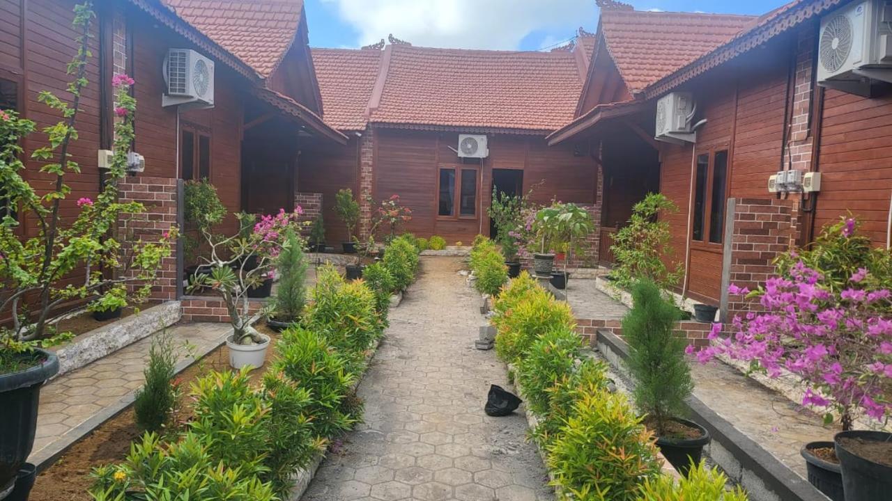 Uli Wood Villa, Jimbaran Bali - Near Gwk Εξωτερικό φωτογραφία